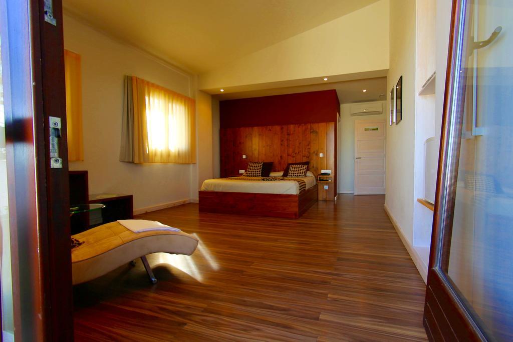 Hotel Mas Prades Deltebre Eksteriør billede